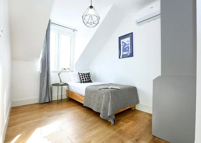 Urban Vista In - By Misha's Place 5d * Lisboa